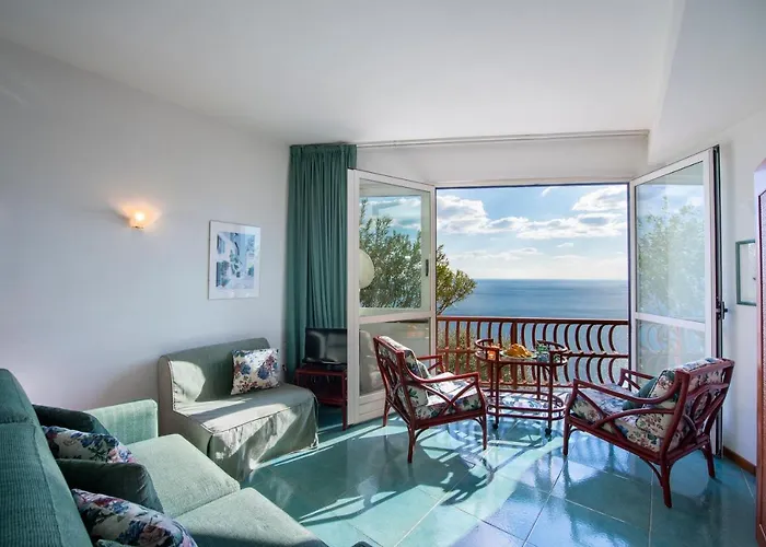 Apartment Casa Gabry In Lone Of Amalfi